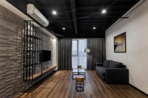Exclusive Business Suite @ M Summit 191